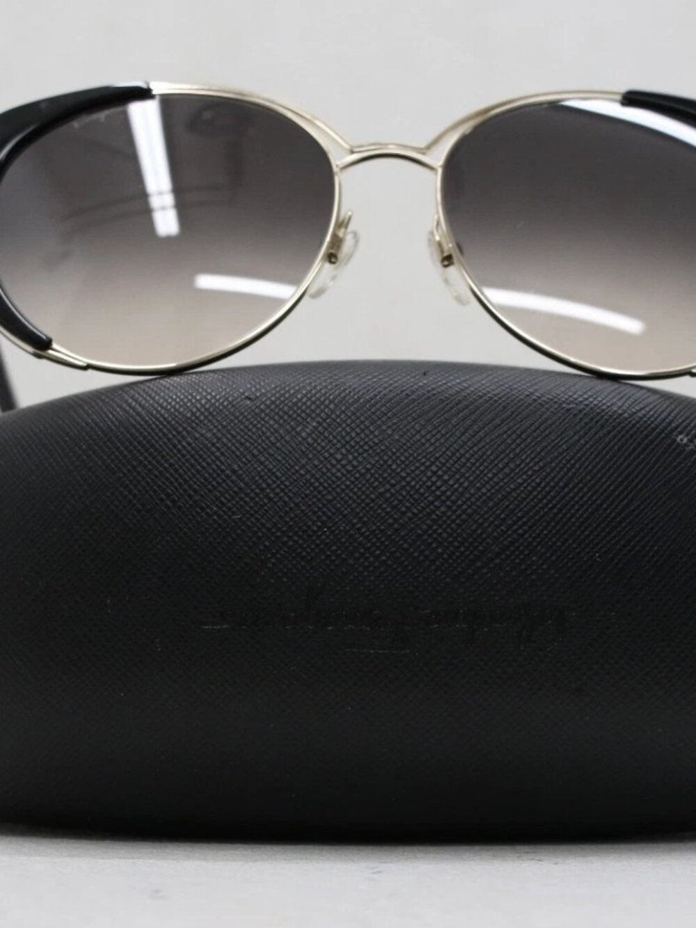 Salvatore Ferragamo SF207S 733 60-17 140mm Women's Sunglasses - Black